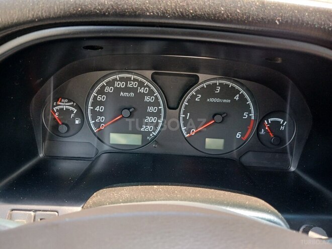 Nissan Patrol 2001, 301,003 km - 4.8 л - Bakı