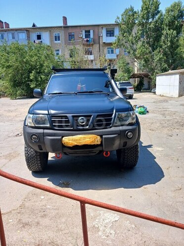 Nissan Patrol 2001, 301,003 km - 4.8 л - Bakı