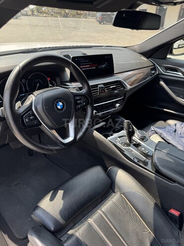 BMW 530e 2017, 172,000 km - 2.0 l - Şirvan