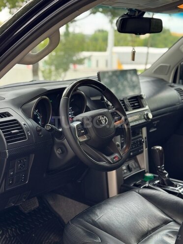 Toyota Land Cruiser Prado 2010, 249,000 km - 4.0 l - Quba