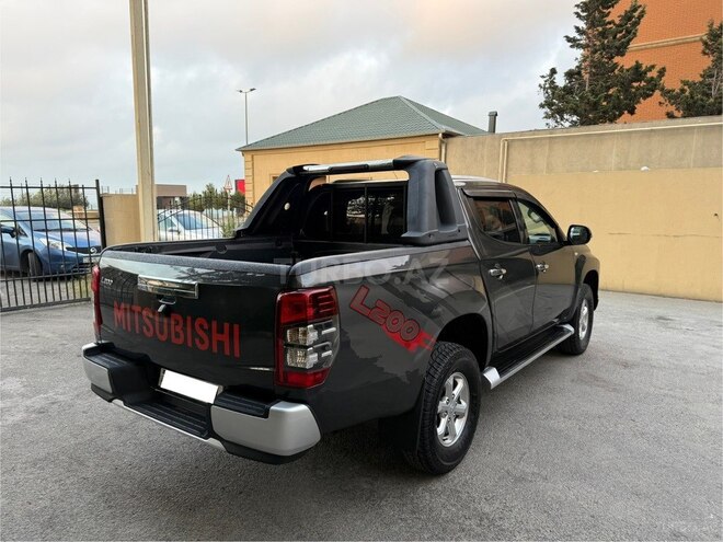 Mitsubishi L200 2023, 97,000 km - 2.4 l - Bakı