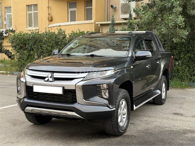 Mitsubishi L200 2023, 97,000 km - 2.4 l - Bakı
