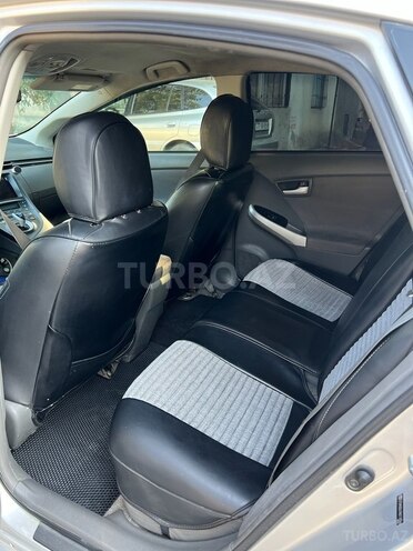 Toyota Prius 2010, 433,668 km - 1.8 л - Bakı