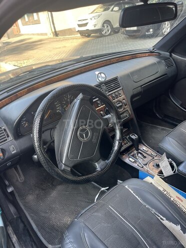 Mercedes C 200 2000, 6,500,000 km - 2.0 l - Bakı