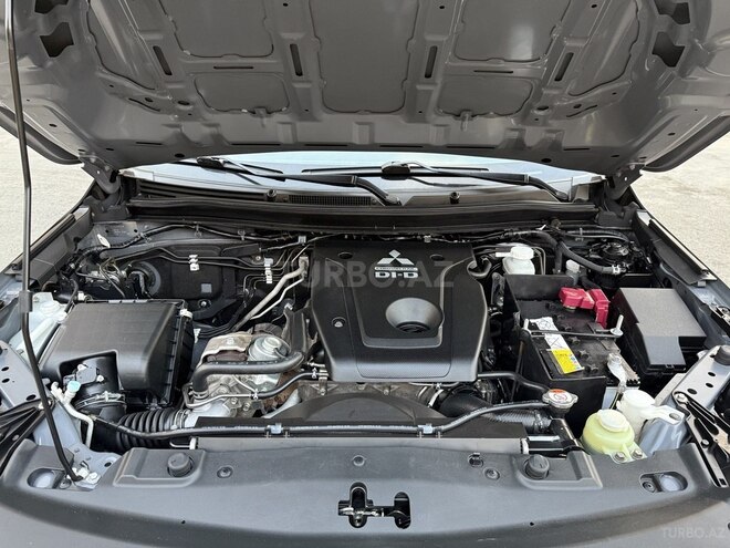 Mitsubishi L200 2023, 97,000 km - 2.4 l - Bakı