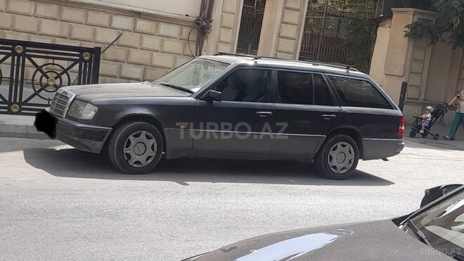 Mercedes E 200 1992, 670,000 km - 2.0 l - Bakı