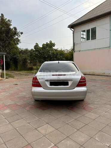 Mercedes E 240 2004, 359,000 km - 2.6 l - Masallı