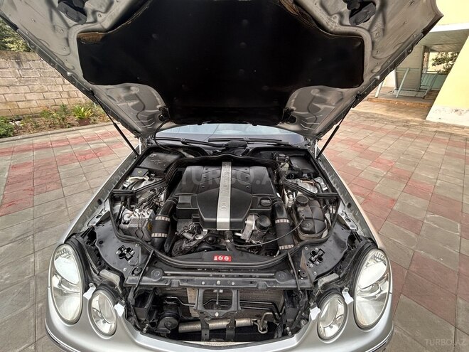 Mercedes E 240 2004, 359,000 km - 2.6 l - Masallı