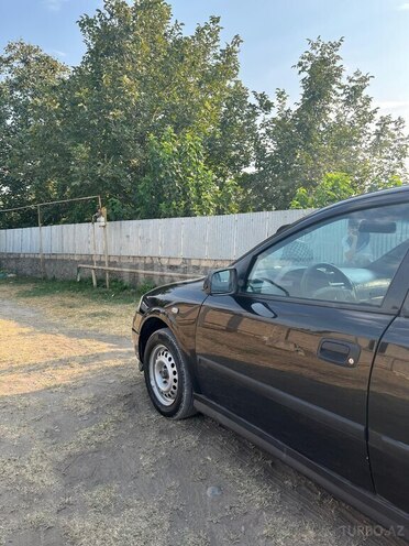 Opel Astra 2000, 446,943 km - 1.6 л - Bərdə