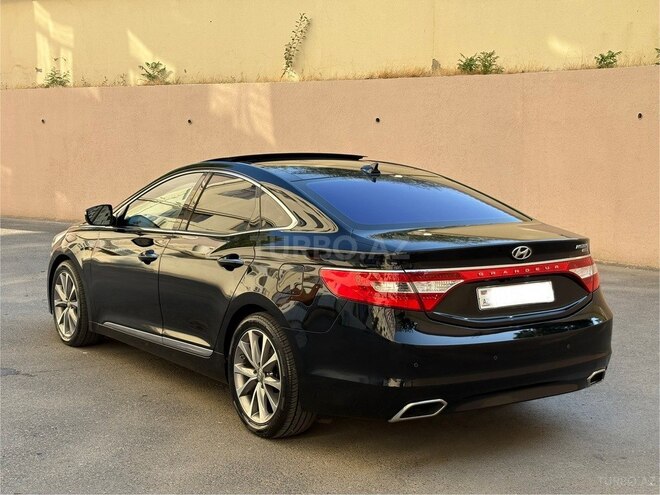 Hyundai Grandeur 2015, 245,000 km - 2.2 l - Bakı