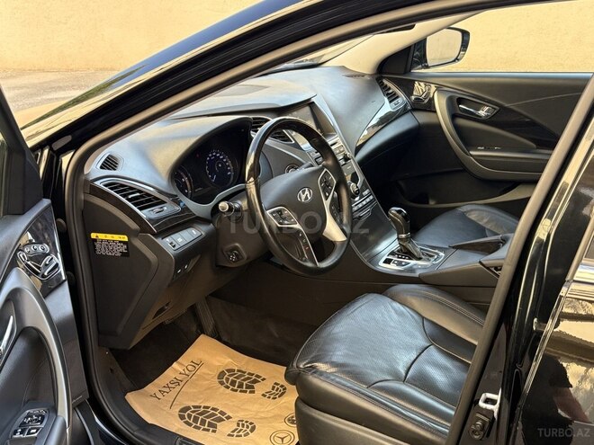 Hyundai Grandeur 2015, 245,000 km - 2.2 l - Bakı