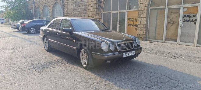 Mercedes E 240 1999, 100,473 km - 2.4 l - Gəncə