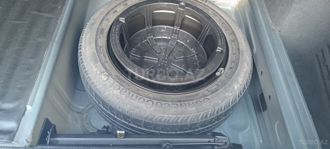 Mercedes E 240 1999, 100,473 km - 2.4 l - Gəncə