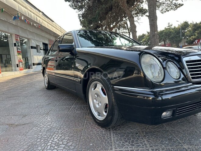 Mercedes E 240 1998, 321,123 km - 2.4 l - Bakı