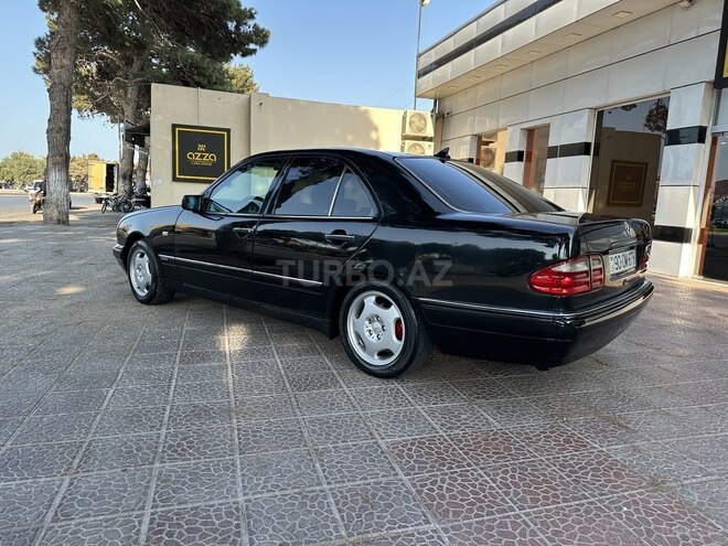 Mercedes E 240 1998, 321,123 km - 2.4 l - Bakı