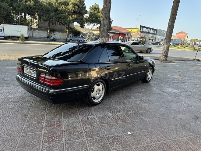 Mercedes E 240 1998, 321,123 km - 2.4 l - Bakı