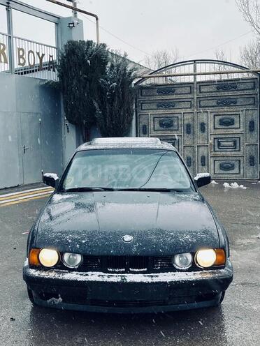 BMW 520 1992, 384,520 km - 2.0 l - Bakı