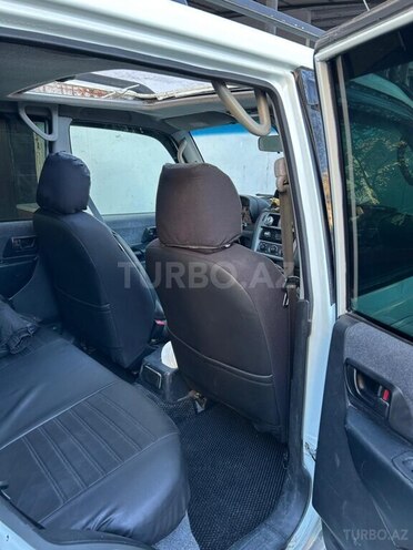 Mitsubishi Pajero io 2000, 500,000 km - 2.0 л - Bakı