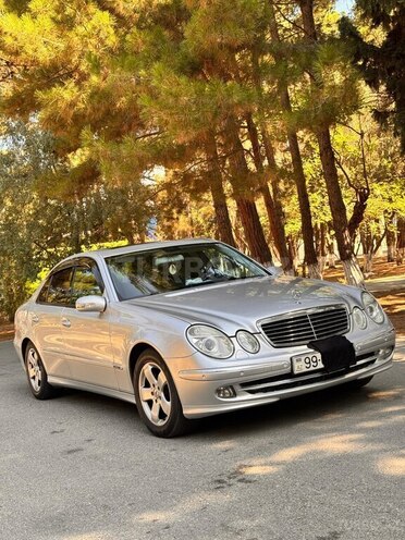 Mercedes E 270 2004, 350,000 km - 2.7 l - Bakı