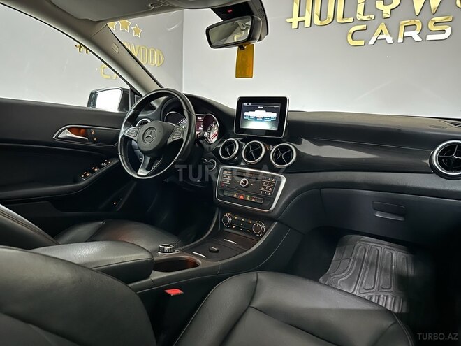 Mercedes  2015, 218,000 km - 1.5 l - Bakı