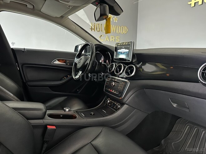Mercedes  2015, 218,000 km - 1.5 l - Bakı