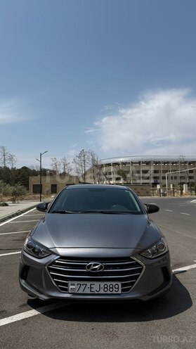 Hyundai Elantra 2018, 217,261 km - 2.0 l - Bakı