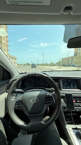 Hyundai Elantra 2018, 217,261 km - 2.0 l - Bakı