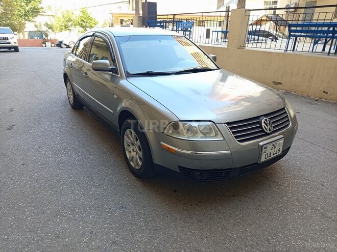 Volkswagen Passat 2003, 228,000 km - 1.8 l - Bakı