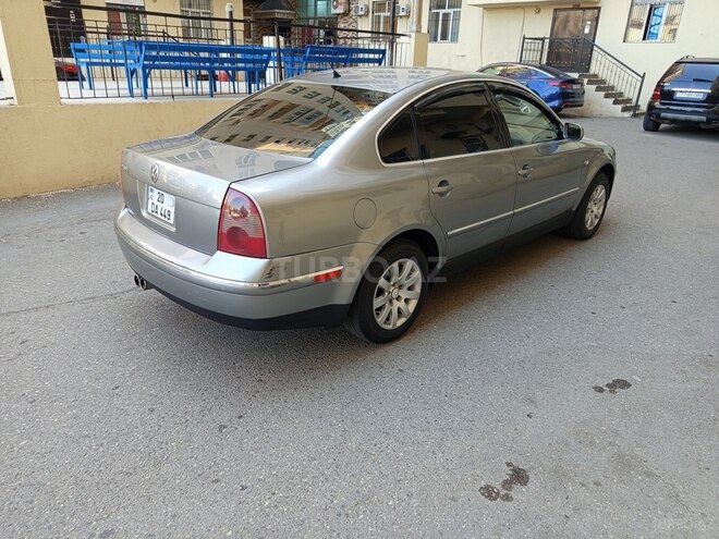 Volkswagen Passat 2003, 228,000 km - 1.8 l - Bakı