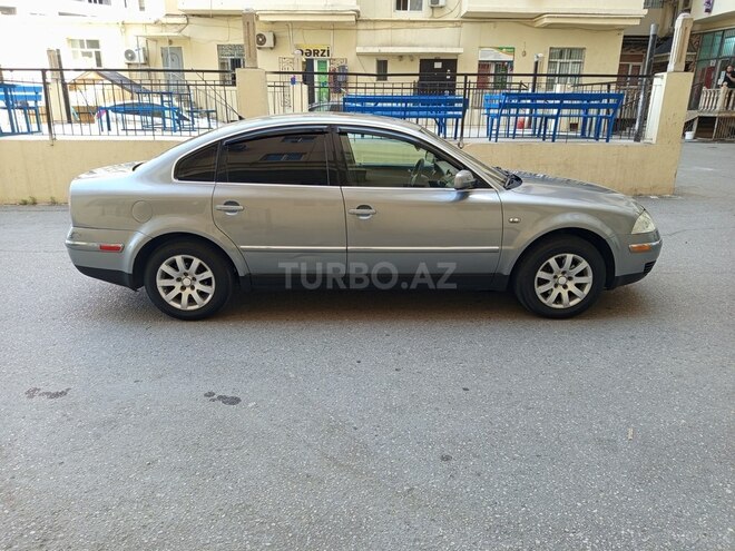 Volkswagen Passat 2003, 228,000 km - 1.8 l - Bakı