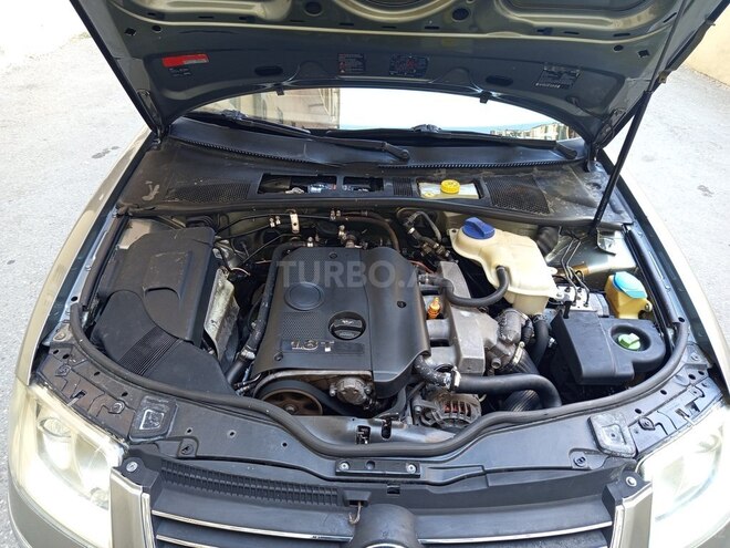 Volkswagen Passat 2003, 228,000 km - 1.8 l - Bakı