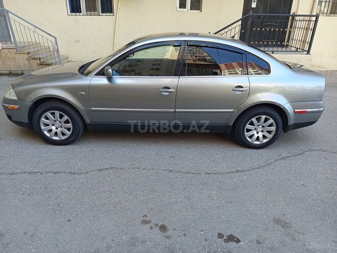 Volkswagen Passat 2003, 228,000 km - 1.8 l - Bakı