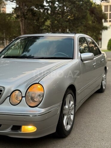 Mercedes E 280 2000, 325,000 km - 2.8 l - Xırdalan