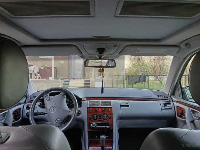 Mercedes E 280 2000, 300,000 km - 2.8 l - Naxçıvan