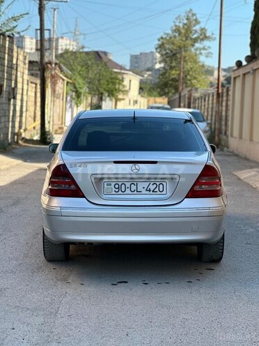 Mercedes C 240 2001, 320,000 km - 2.6 l - Bakı