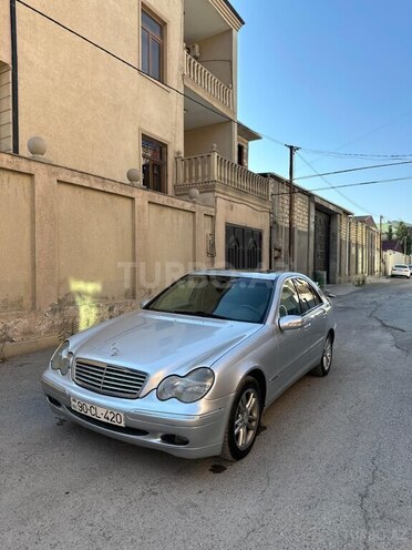 Mercedes C 240 2001, 320,000 km - 2.6 l - Bakı