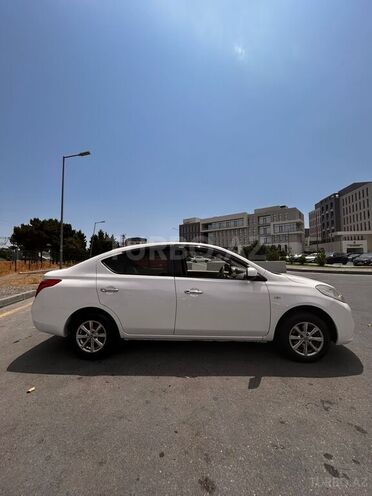 Nissan Sunny 2014, 218,000 km - 1.5 l - Bakı