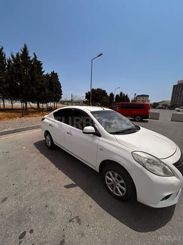 Nissan Sunny 2014, 218,000 km - 1.5 l - Bakı