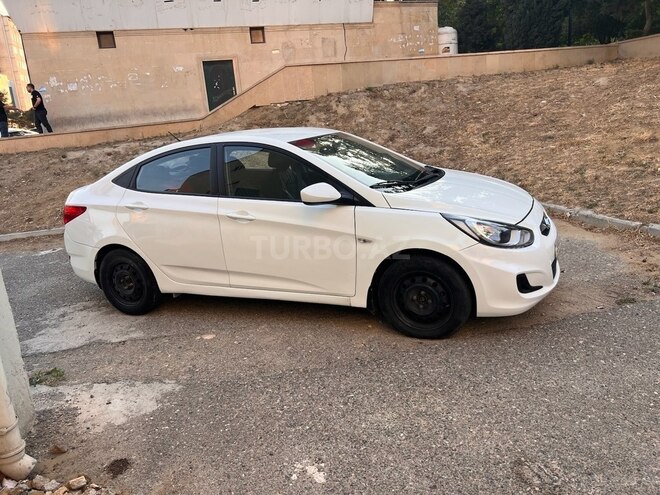 Hyundai Accent 2013, 176,000 km - 1.4 l - Bakı