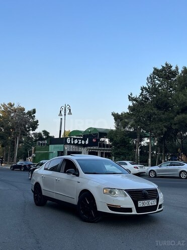 Volkswagen Passat 2006, 380,000 km - 2.0 l - Bakı