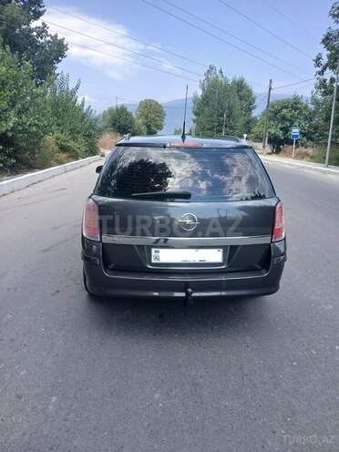Opel Astra 2009, 173,123 km - 1.4 l - Şəki