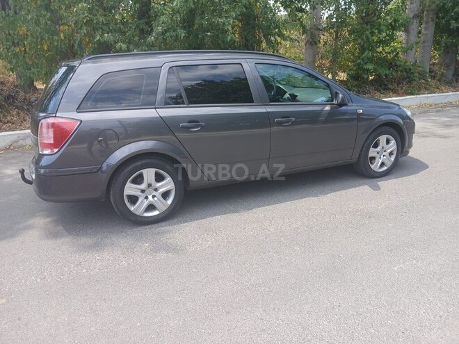 Opel Astra 2009, 173,123 km - 1.4 l - Şəki