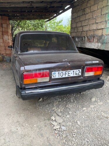 LADA (VAZ) 2107 1996, 200,000 km - 1.6 l - Quba