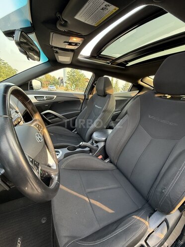 Hyundai Veloster 2017, 135,000 km - 1.6 l - Ağsu