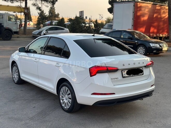 Skoda Rapid 2021, 131,000 km - 1.6 l - Bakı