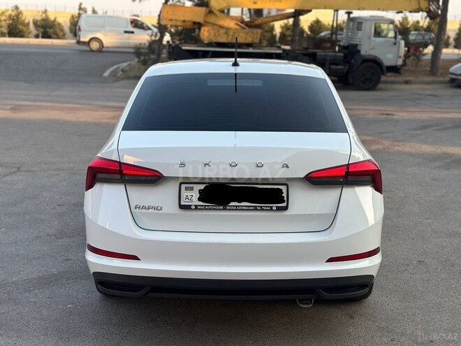 Skoda Rapid 2021, 131,000 km - 1.6 l - Bakı