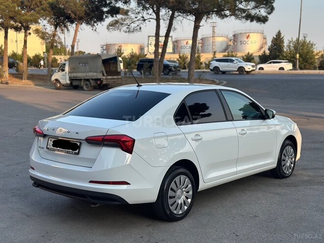 Skoda Rapid 2021, 131,000 km - 1.6 l - Bakı