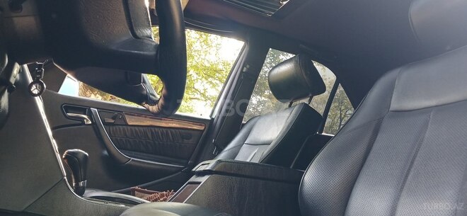 Mercedes C 230 1998, 243,373 km - 2.3 l - Zaqatala