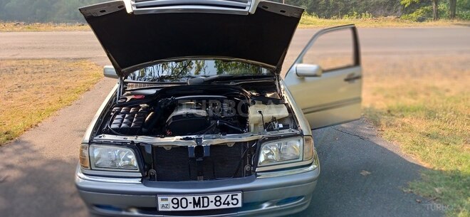 Mercedes C 230 1998, 243,373 km - 2.3 l - Zaqatala