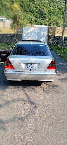 Mercedes C 230 1998, 243,373 km - 2.3 l - Zaqatala